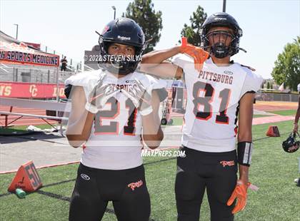 Thumbnail 3 in Liberty vs. Pittsburg (Honor Bowl) photogallery.