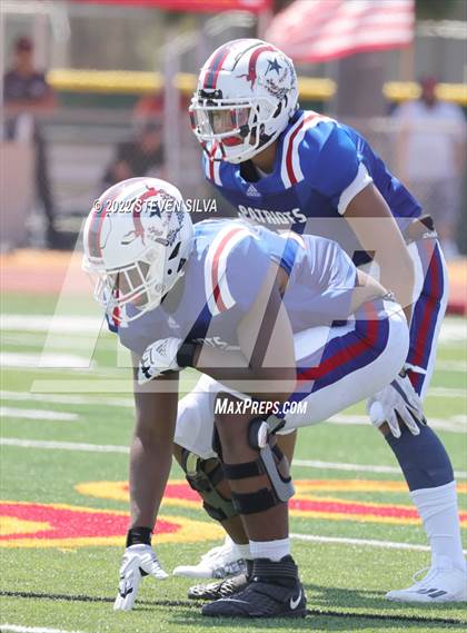 Thumbnail 3 in Liberty vs. Pittsburg (Honor Bowl) photogallery.