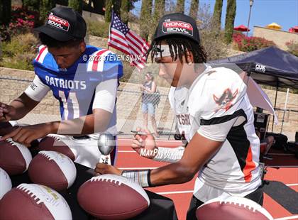 Thumbnail 1 in Liberty vs. Pittsburg (Honor Bowl) photogallery.