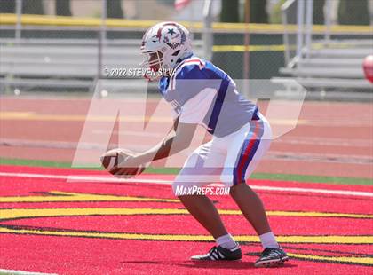 Thumbnail 2 in Liberty vs. Pittsburg (Honor Bowl) photogallery.