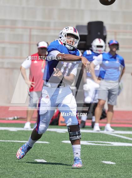 Thumbnail 3 in Liberty vs. Pittsburg (Honor Bowl) photogallery.