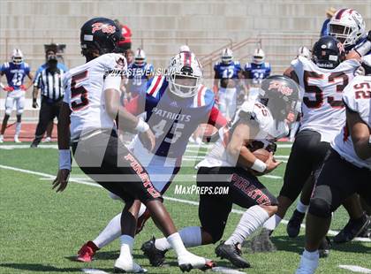 Thumbnail 1 in Liberty vs. Pittsburg (Honor Bowl) photogallery.