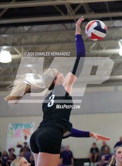 Thumbnail 2 in A&M Consolidated @ College Station photogallery.