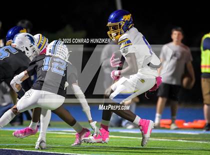 Thumbnail 3 in Muir @ Crescenta Valley photogallery.