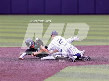 Thumbnail 1 in Southlake Carroll vs. Keller (UIL 6A Regional Final) photogallery.