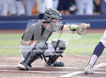 Thumbnail 1 in Southlake Carroll vs. Keller (UIL 6A Regional Final) photogallery.