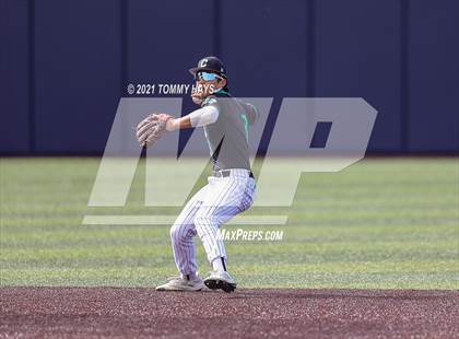 Thumbnail 2 in Southlake Carroll vs. Keller (UIL 6A Regional Final) photogallery.
