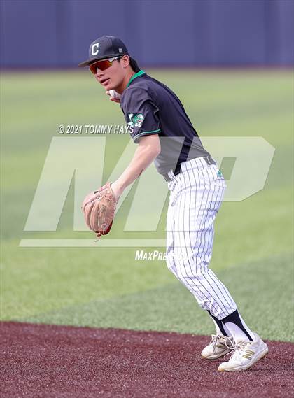 Thumbnail 2 in Southlake Carroll vs. Keller (UIL 6A Regional Final) photogallery.