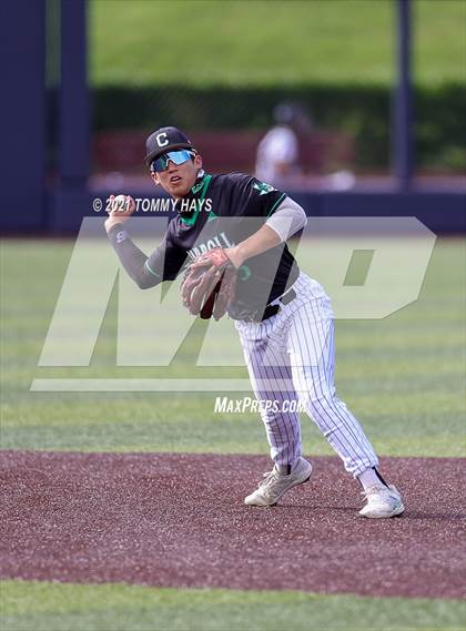 Thumbnail 2 in Southlake Carroll vs. Keller (UIL 6A Regional Final) photogallery.
