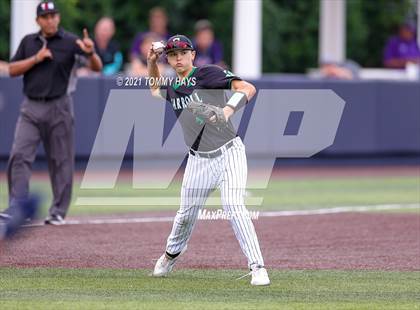 Thumbnail 3 in Southlake Carroll vs. Keller (UIL 6A Regional Final) photogallery.