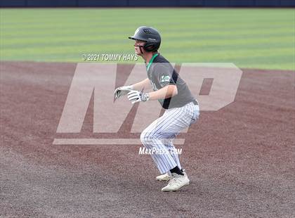 Thumbnail 3 in Southlake Carroll vs. Keller (UIL 6A Regional Final) photogallery.