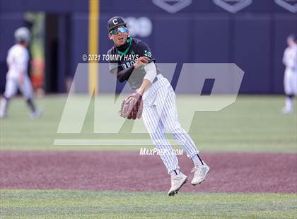 Thumbnail 1 in Southlake Carroll vs. Keller (UIL 6A Regional Final) photogallery.