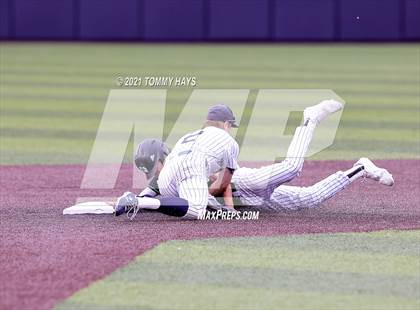 Thumbnail 2 in Southlake Carroll vs. Keller (UIL 6A Regional Final) photogallery.