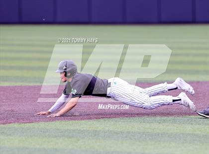 Thumbnail 2 in Southlake Carroll vs. Keller (UIL 6A Regional Final) photogallery.