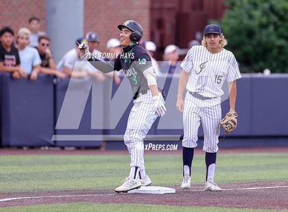 Thumbnail 3 in Southlake Carroll vs. Keller (UIL 6A Regional Final) photogallery.