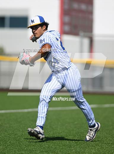 null - Photo 01