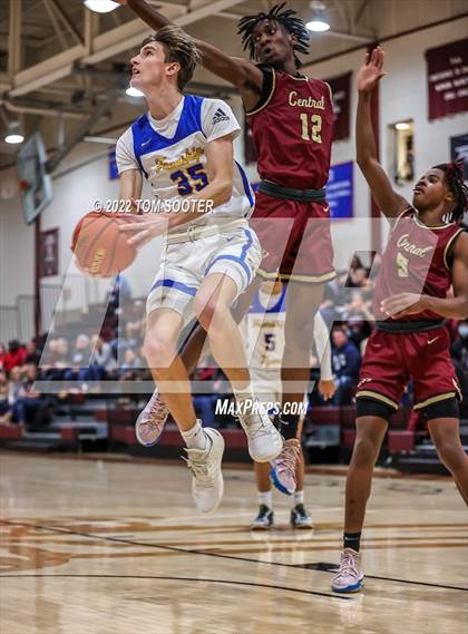 Thumbnail 2 in Frenship vs. Keller Central photogallery.