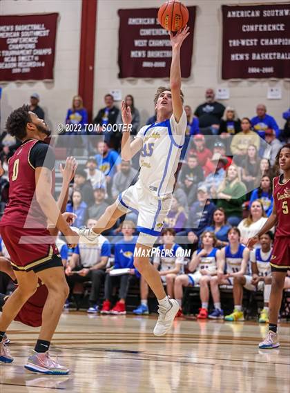 Thumbnail 2 in Frenship vs. Keller Central photogallery.