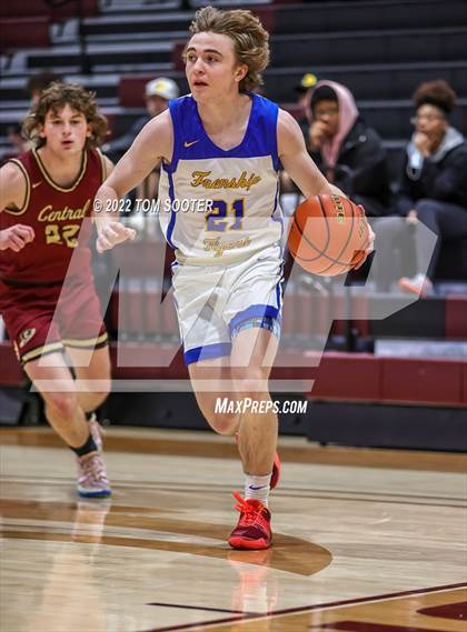 Thumbnail 3 in Frenship vs. Keller Central photogallery.