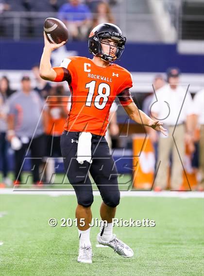 Thumbnail 2 in Rockwall vs. Horn (Southwest Showcase) photogallery.