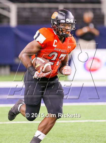 Thumbnail 2 in Rockwall vs. Horn (Southwest Showcase) photogallery.