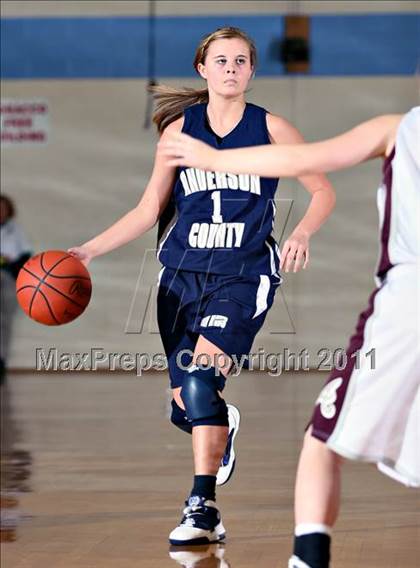 Thumbnail 2 in Alcoa vs Anderson County (Kroger Thanksgiving Classic) photogallery.