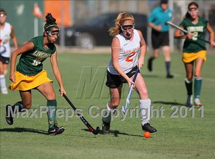 Thumbnail 1 in Live Oak @ Los Gatos photogallery.