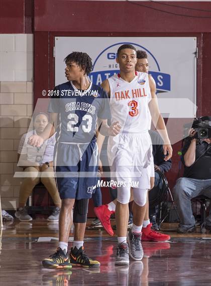 Thumbnail 3 in University vs. Oak Hill Academy (GEICO National Tournament Semifinal) photogallery.