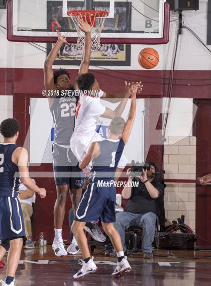 Thumbnail 3 in University vs. Oak Hill Academy (GEICO National Tournament Semifinal) photogallery.