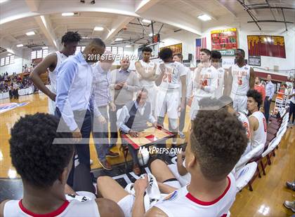 Thumbnail 3 in University vs. Oak Hill Academy (GEICO National Tournament Semifinal) photogallery.