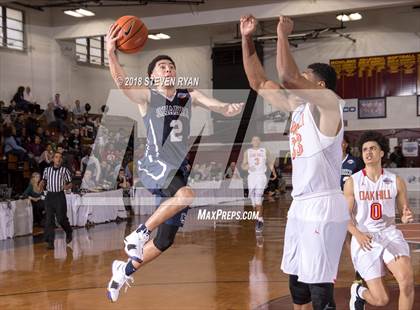 Thumbnail 2 in University vs. Oak Hill Academy (GEICO National Tournament Semifinal) photogallery.
