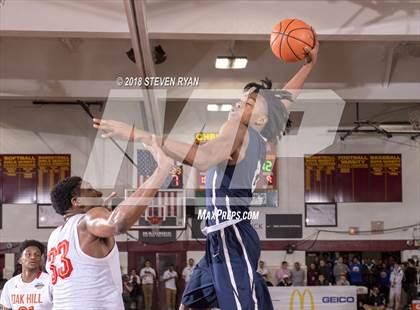 Thumbnail 1 in University vs. Oak Hill Academy (GEICO National Tournament Semifinal) photogallery.