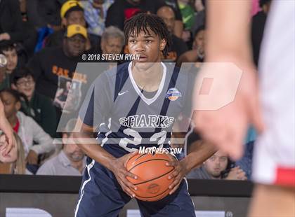 Thumbnail 2 in University vs. Oak Hill Academy (GEICO National Tournament Semifinal) photogallery.