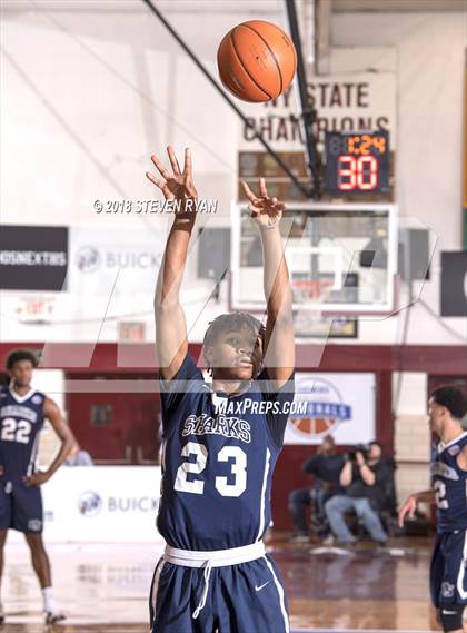 Thumbnail 3 in University vs. Oak Hill Academy (GEICO National Tournament Semifinal) photogallery.