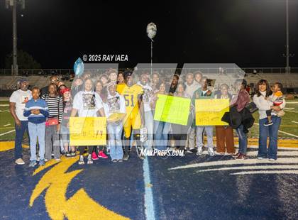 Thumbnail 1 in Ponderosa @ Inderkum photogallery.