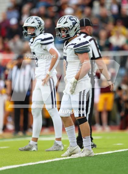 Thumbnail 3 in Severance @ Windsor (CHSAA 3A Round 1) photogallery.