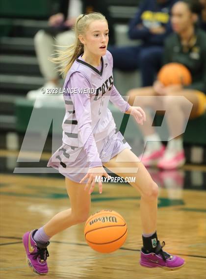 Thumbnail 1 in Littleton vs. Arvada West photogallery.