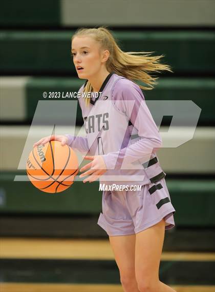 Thumbnail 3 in Littleton vs. Arvada West photogallery.