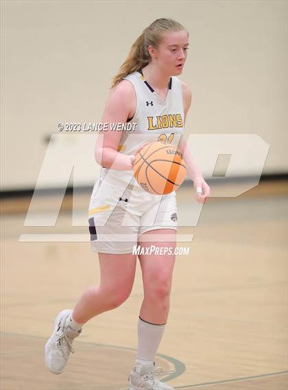 Thumbnail 3 in Littleton vs. Arvada West photogallery.