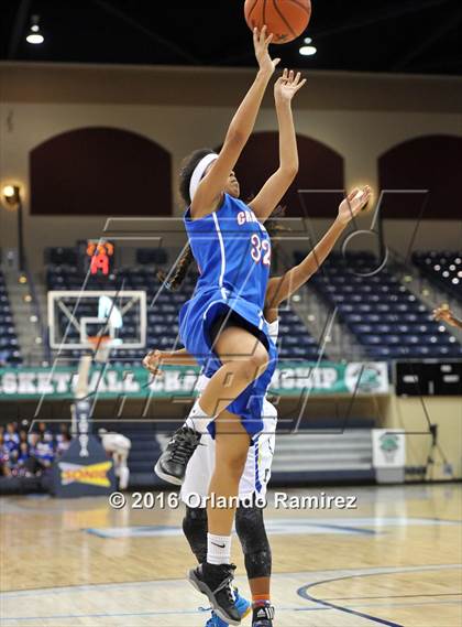 Thumbnail 3 in Crawford vs Grossmont (CIF SDS D4 Final) photogallery.