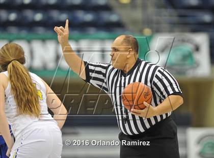 Thumbnail 3 in Crawford vs Grossmont (CIF SDS D4 Final) photogallery.