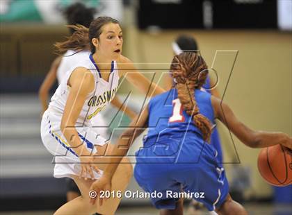 Thumbnail 2 in Crawford vs Grossmont (CIF SDS D4 Final) photogallery.
