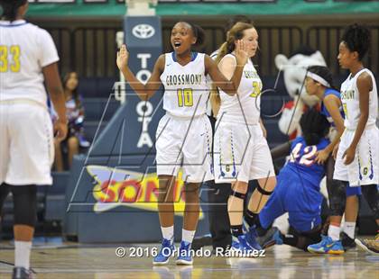 Thumbnail 3 in Crawford vs Grossmont (CIF SDS D4 Final) photogallery.