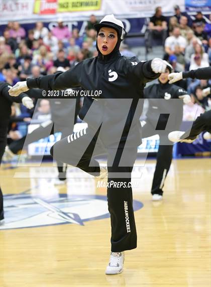 Thumbnail 3 in Layton Lancelles photogallery.