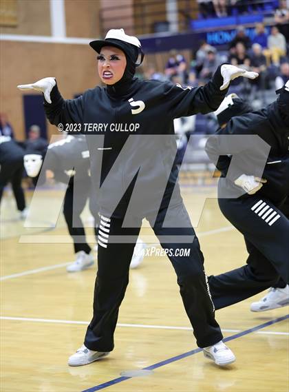 Thumbnail 1 in Layton Lancelles photogallery.