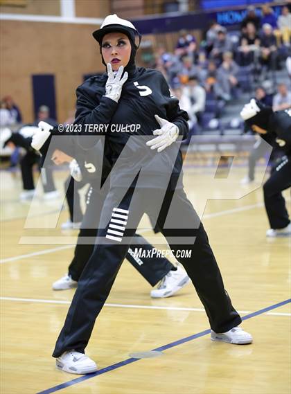 Thumbnail 1 in Layton Lancelles photogallery.