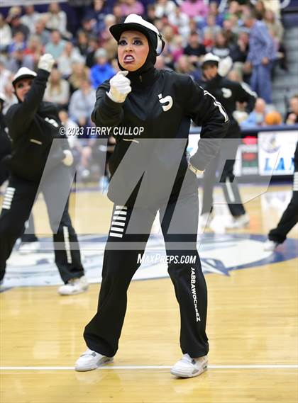 Thumbnail 3 in Layton Lancelles photogallery.