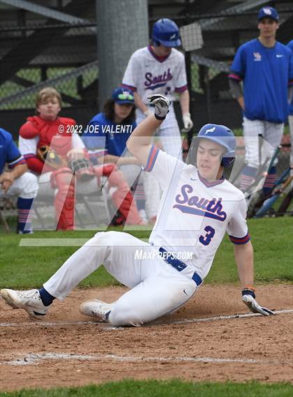 Thumbnail 1 in Jamestown @ Williamsville South photogallery.