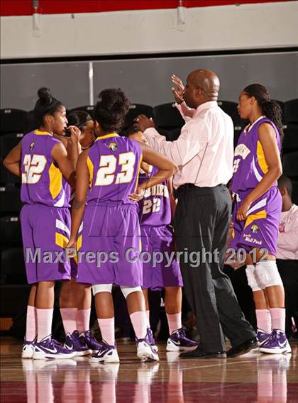 Thumbnail 2 in Rolling Hills Prep vs. Ridgeview (Real Run Classic) photogallery.