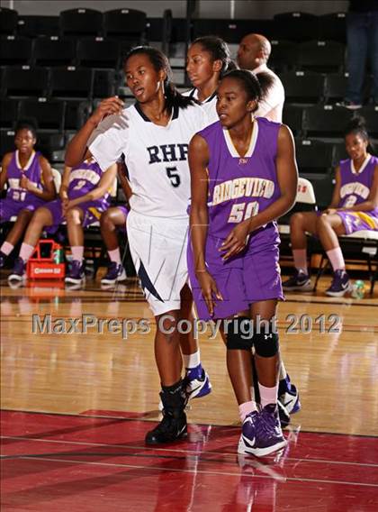 Thumbnail 1 in Rolling Hills Prep vs. Ridgeview (Real Run Classic) photogallery.